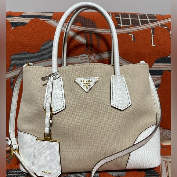 PRADA ❤️🌟TAN AND WHITE SATCHEL BAG WITH LONG STRAP ⭐️ - Picture 1 of 15